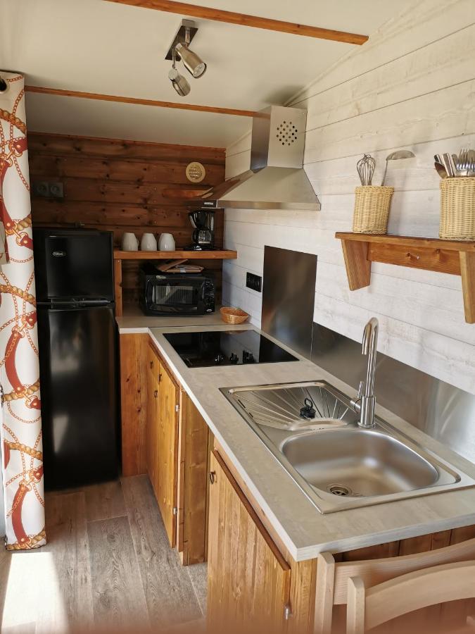 Le Village De Cottages - Le Pole Du Cheval Et De L'Ane Lignieres  Екстер'єр фото